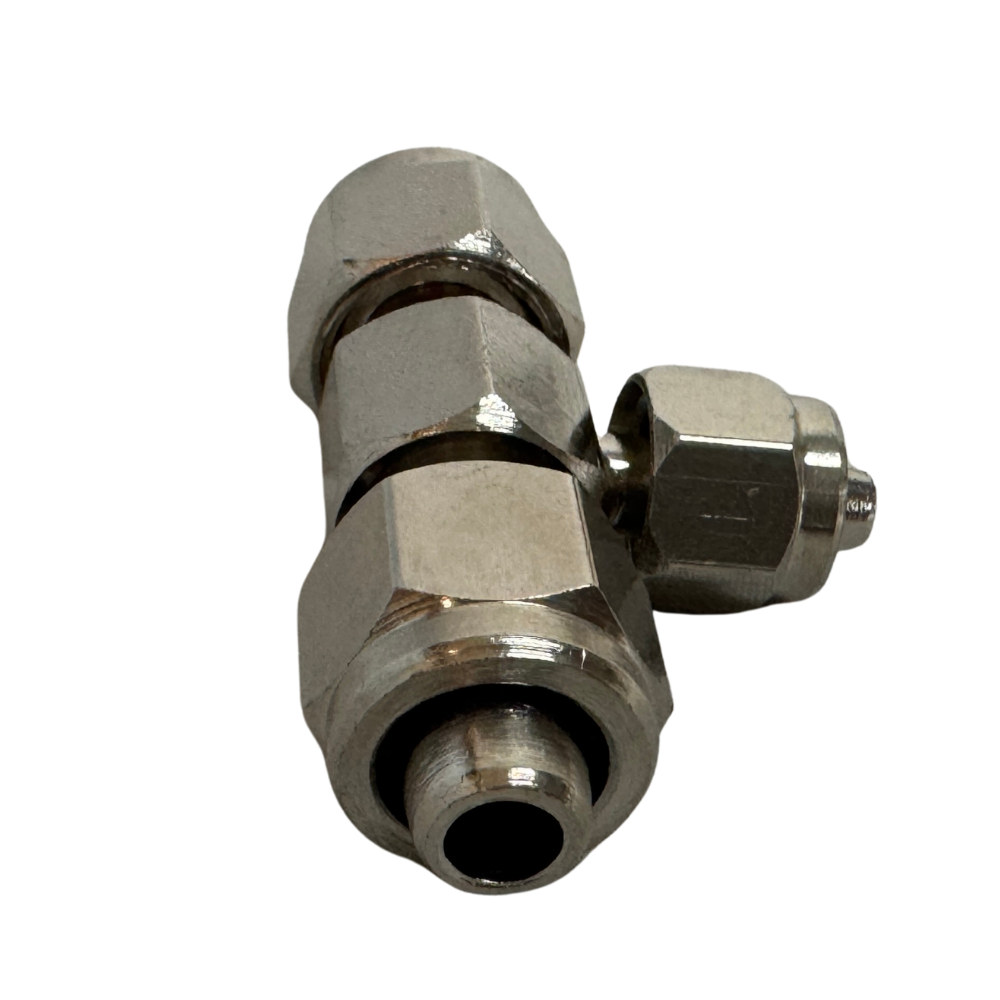 CONEXAO T C/ REDUCAO 6,0X3,3X8,0 PORCAS